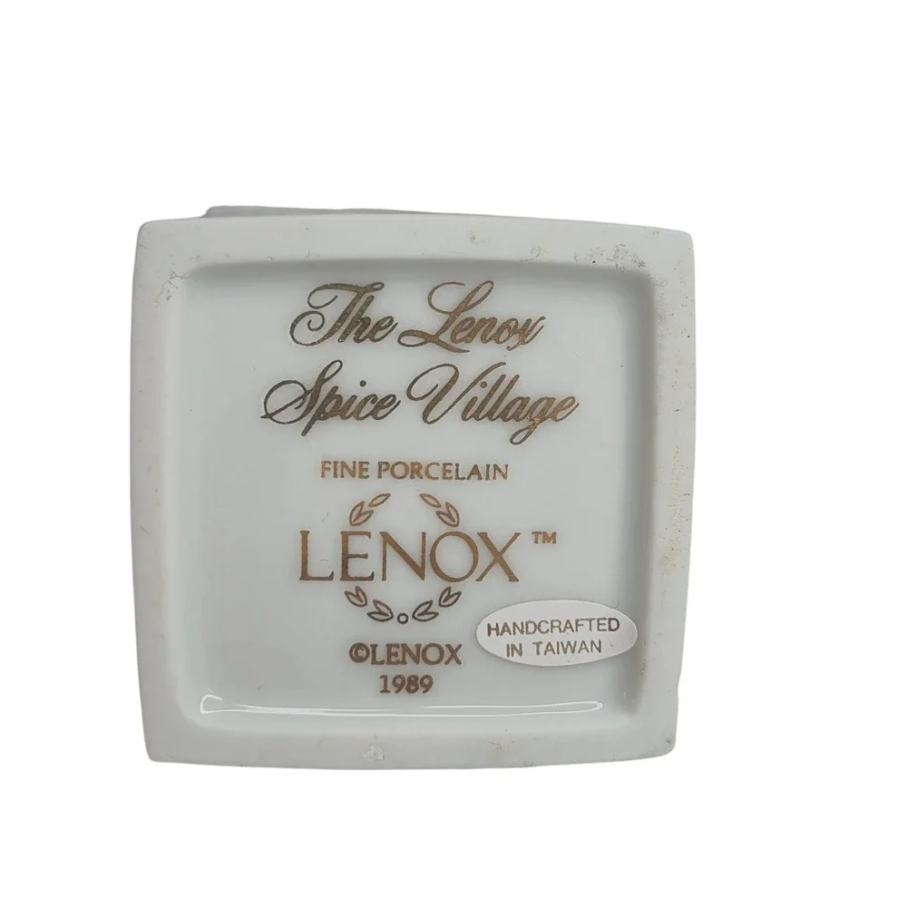 Lenox Spice Village Marjoram Porcelain House Jar 1989 Vintage Lavender Victorian